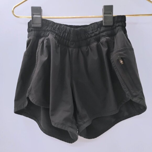 Lululemon Women's Size 4 Tracker Short V 4" Black - Picture 7 of 11